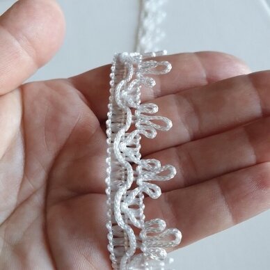 Decorative knitted braid, pearl color 2