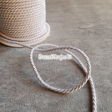 Decorative cord, white color
