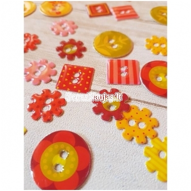 Epoxy buttons 2
