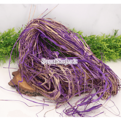 Raffia strings, violet and gold color