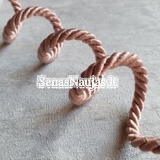 Stora dekoratyvi virvutė, rožinio smėlio sp.